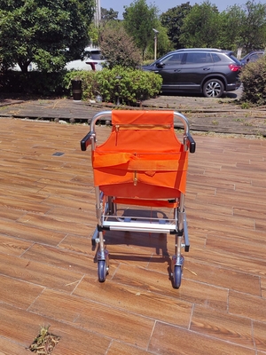قیمت خوب چهار چرخ آلومینیوم آلیاژ پله کشویی پارچه PVC تاشو برای انتقال بیمار اضطراری آنلاین