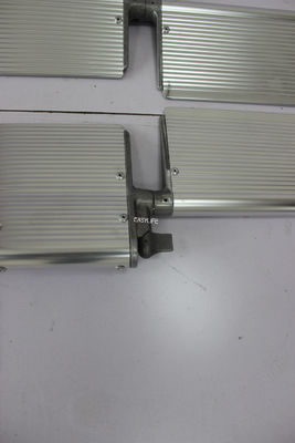 برانکار تاشو آمبولانس آبی 210 سانتی متری 44 سانتی متری با تسمه که به صورت دستی کار می کند