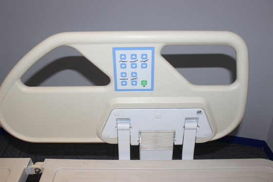 قیمت خوب تخت بیمارستانی برقی تنظیم ارتفاع 45 سانتی متری 500 میلی متری ریل ABS تخت ICU 5 کاره آنلاین